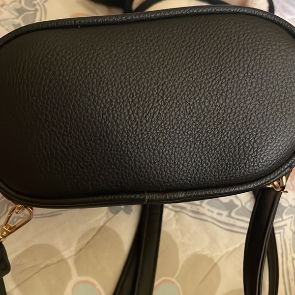 Small black with gold suds backpack style bag - Picture 6 of 6